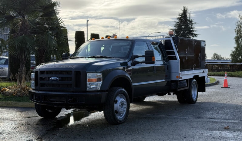 
								2008 Ford F-550 full									