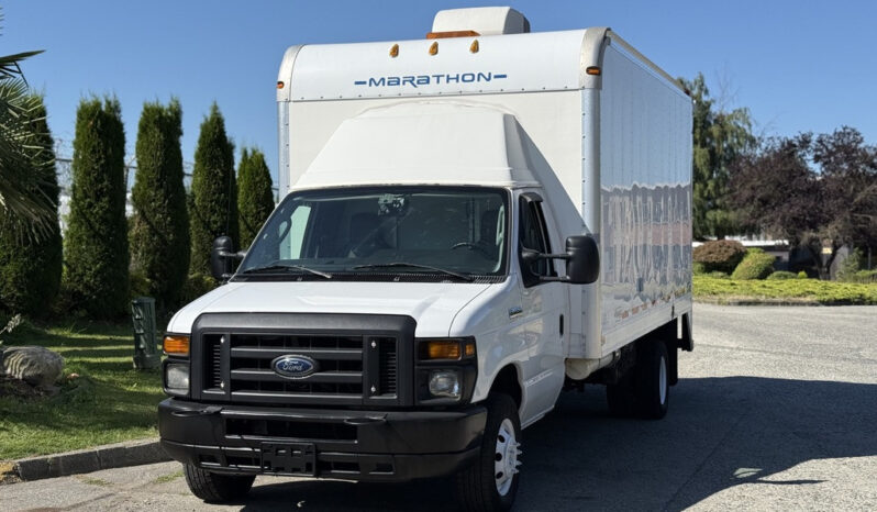
								2013 Ford Econoline full									