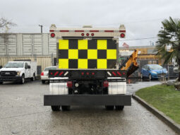 
										2016 Freightliner 108SD full									