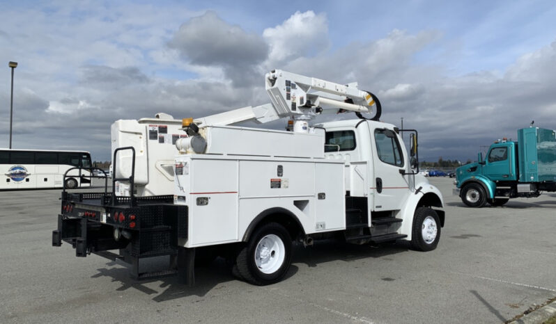 
								2010 Freightliner M2 106 full									
