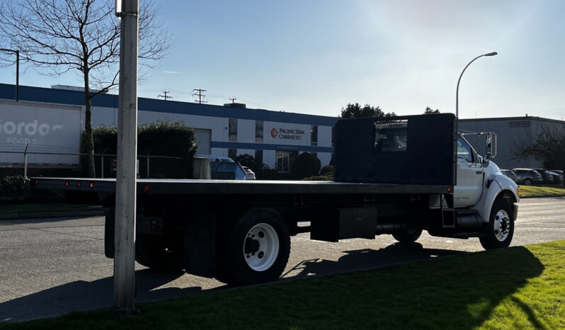 
								2008 Ford F750 full									