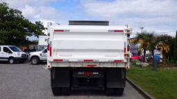 
										2014 International 7500 full									