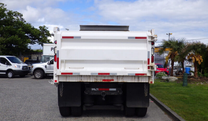 
								2014 International 7500 full									
