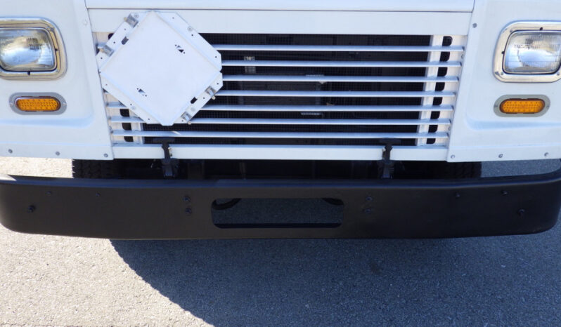 
								2009 Ford E-450 Super Duty full									