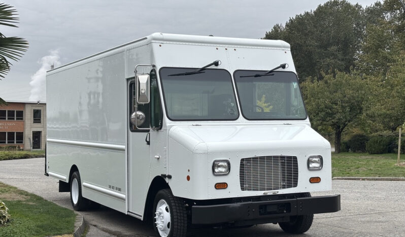 
								2021 Ford Econoline Commercial Chassis full									
