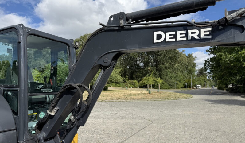 
								2017 John Deere 35G full									