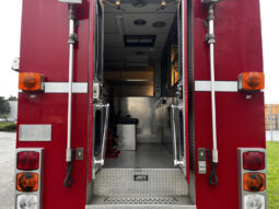 
										1995 Freightliner M2 106 full									