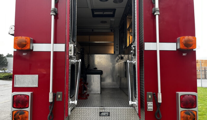 
								1995 Freightliner M2 106 full									