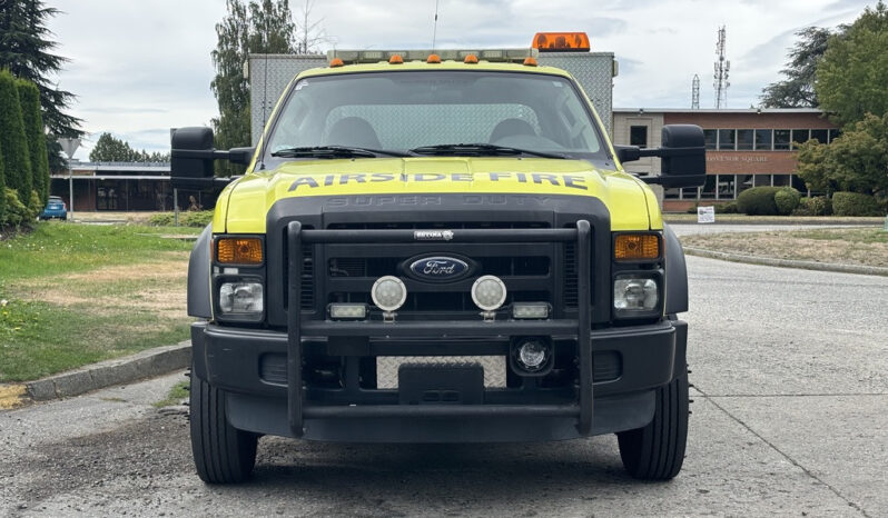 
								2010 Ford F-550 full									