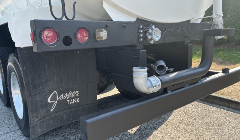 
								2008 Peterbilt PB340 full									