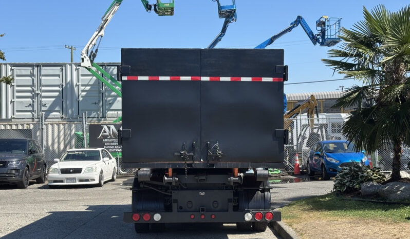 
								2016 Isuzu NPR-HD full									