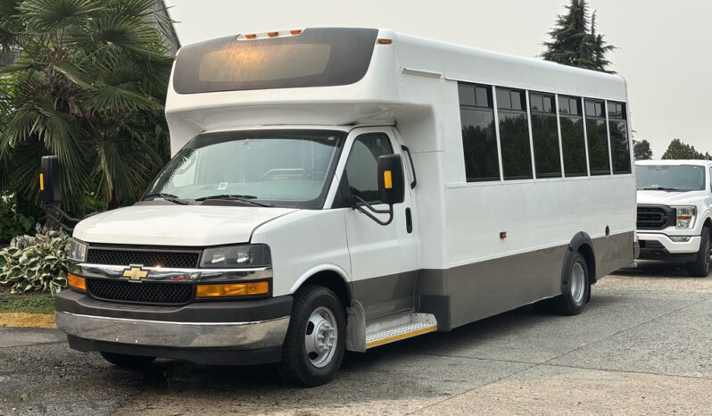 
								2020 Chevrolet Express full									