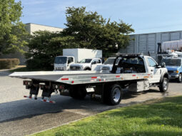 2022 Ford F600