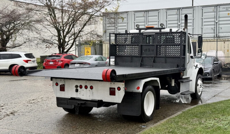 
								2019 Freightliner M2 106 full									