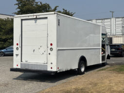 
										2018 Ford E-450 Super Duty full									