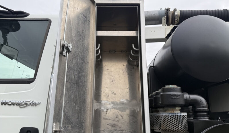 
								2013 International WorkStar full									