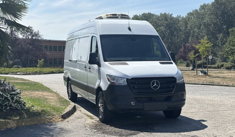 
								2019 Mercedes-Benz Sprinter full									
