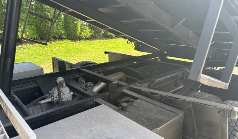 
								2014 Ford F-550 full									