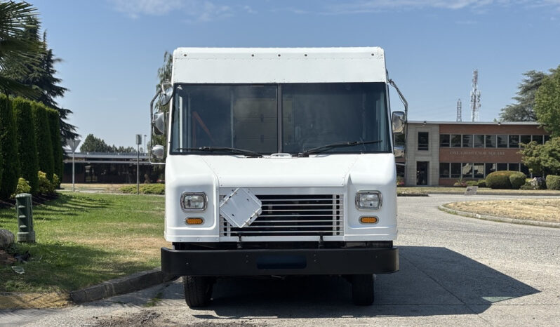 
								2012 Ford E-450 Super Duty full									
