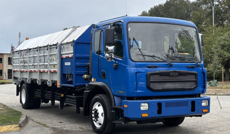 
								2017 Autocar Xpert full									