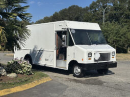 2012 Ford E-450 Super Duty
