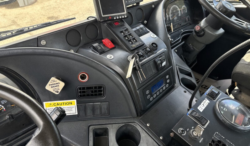 
								2012 Autocar Xpert full									