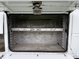
										2005 Freightliner M2 106 full									