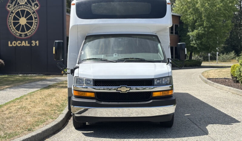 
								2020 Chevrolet Express 4500 full									