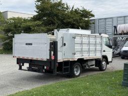 
										2014 Mitsubishi Fuso full									