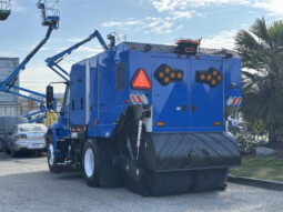 
										2014 International DuraStar full									