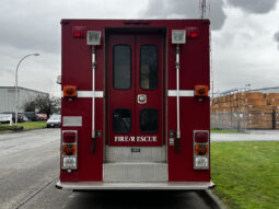 
										1995 Freightliner M2 106 full									