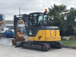 
										2010 John Deere 60D full									