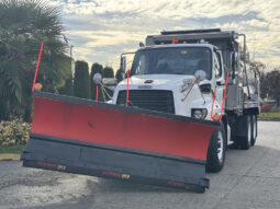 
										2013 Freightliner 114SD full									
