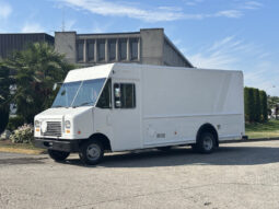 
										2012 Ford E-450 Super Duty full									
