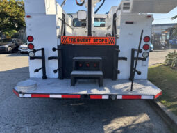 
										2006 Freightliner M2 106 full									