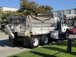 
										2011 International WorkStar full									