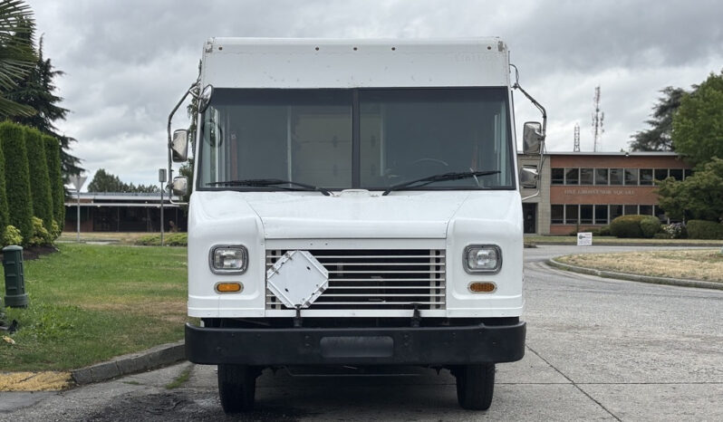 
								2011 Ford E-450 Super Duty full									
