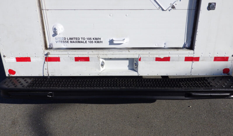 
								2009 Ford E-450 Super Duty full									