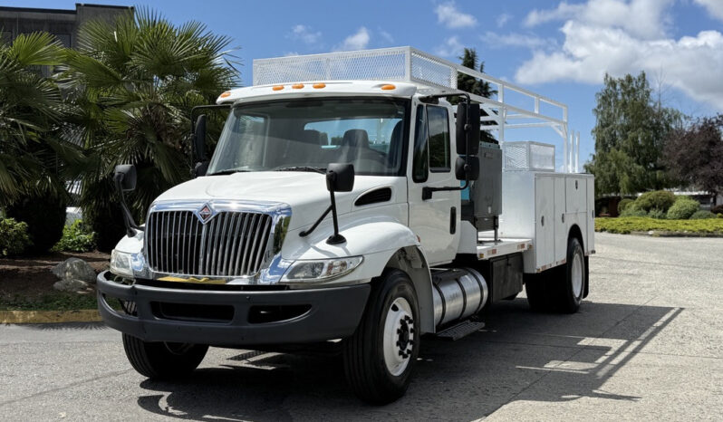 
								2011 International 4300 full									