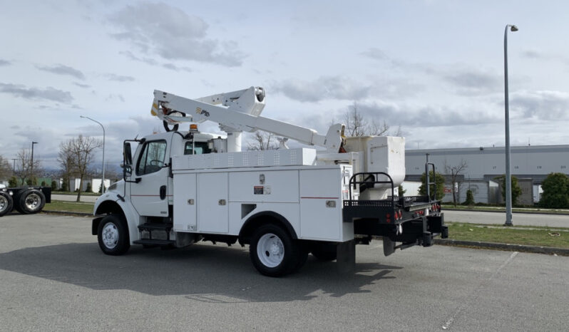
								2010 Freightliner M2 106 full									