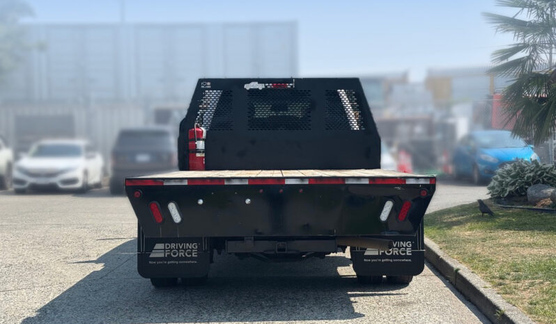 
								2022 Ford F-550 Super Duty full									