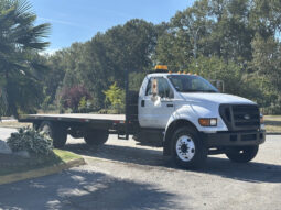 2004 Ford F750