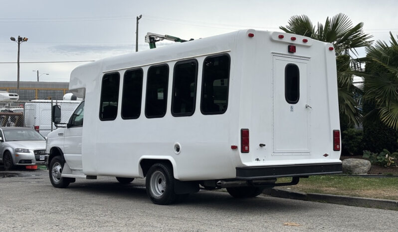 
								2014 Ford E-350 Econoline full									