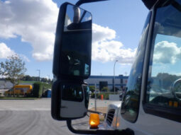 
										2008 International 7400 full									