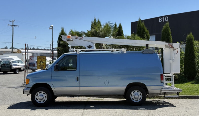 
								2006 Ford Econoline full									