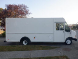 
										2006 Ford E-450 Econoline Super Duty full									