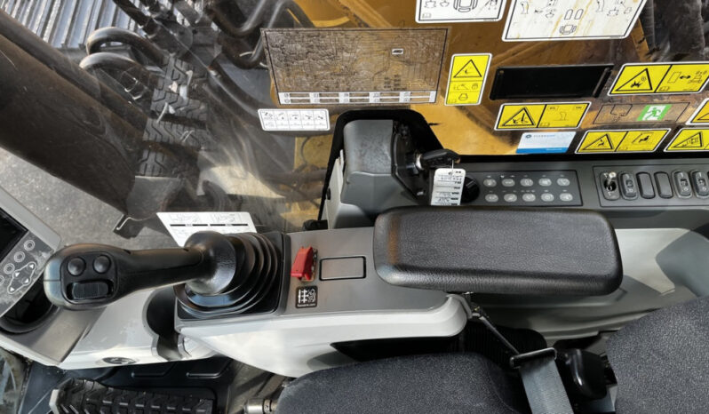 
								2018 Caterpillar 326F full									