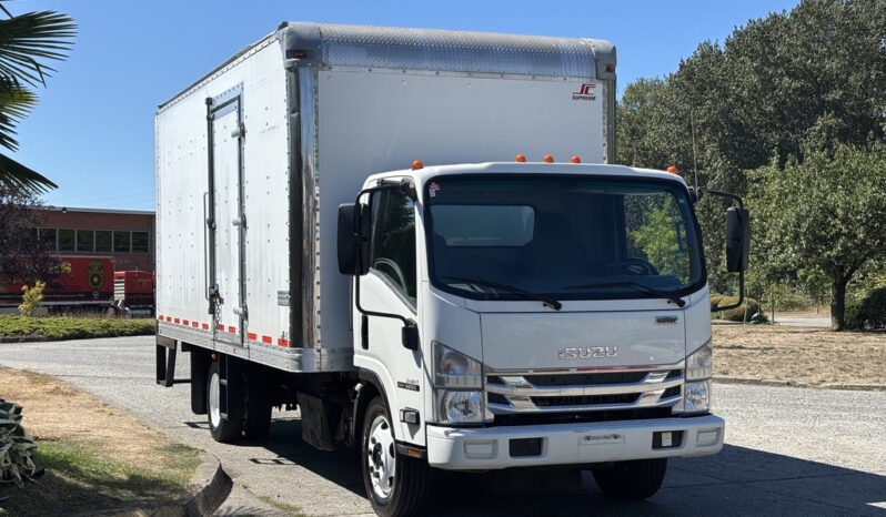 
								2022 Isuzu NRR full									