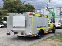 
										2010 Ford F-550 full									