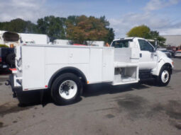 
										2011 Ford F750 full									